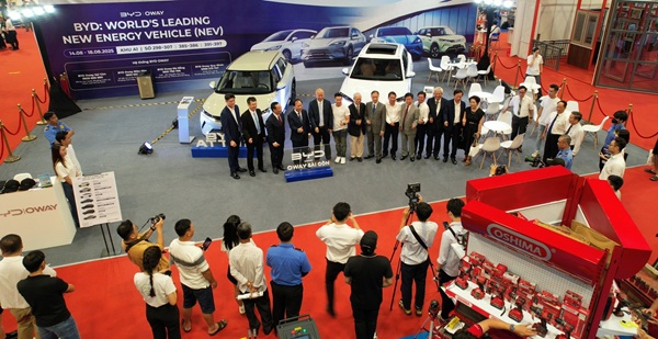 Cung cấp thiết bị cho gian hàng của BYD Oway tại triển lãm Vietbuild 2025