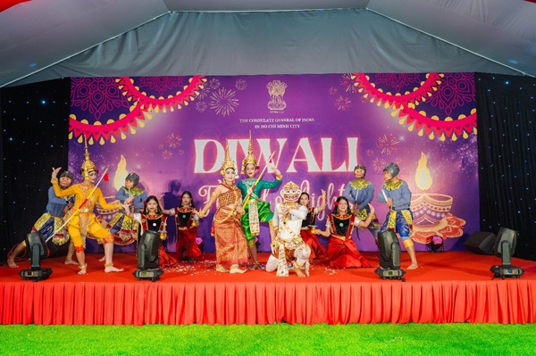 Lễ hội ánh sáng (The Festival of Lights) – Diwali Celebration 2025