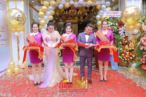 Lễ khai trương Thẩm mỹ viện Thảo Vy 