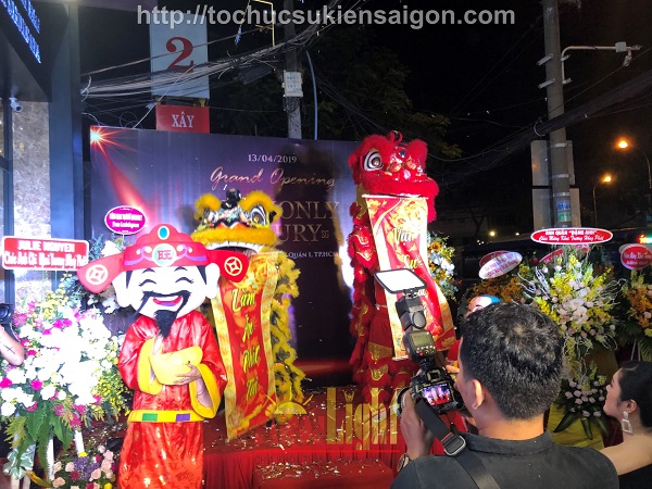 Tổ chức lễ Khai trương Shop authonly luxury