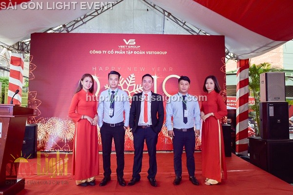 Tổ Chức Tiệc Tất Niên Cuối Năm Tập Đoàn Vset