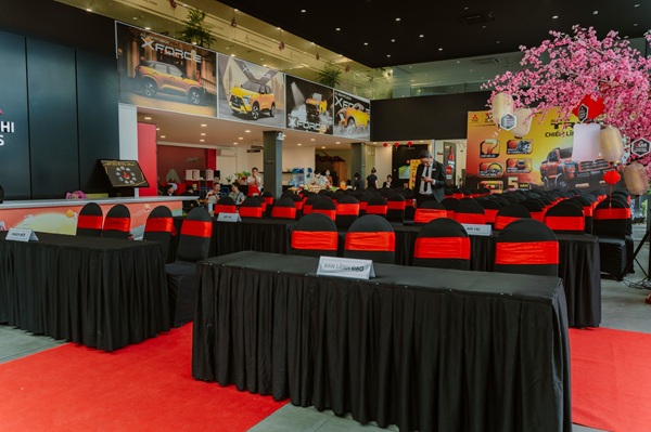 Công ty sản xuất khăn bàn áo ghế sự kiện giá rẻ nhất tại TP.HCM