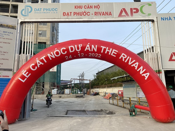 Tổ Chức Lễ Cất Nóc Tòa Nhà