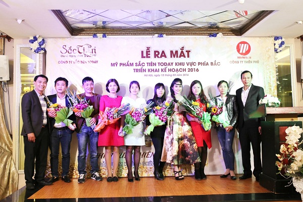 Tổ chức lễ ra mắt sản phẩm mới