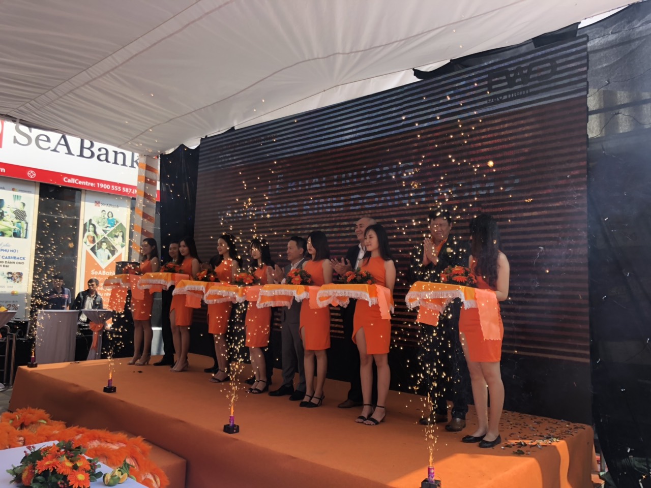 tổ chức sự kiện là làm gì Phù hợp với những ai